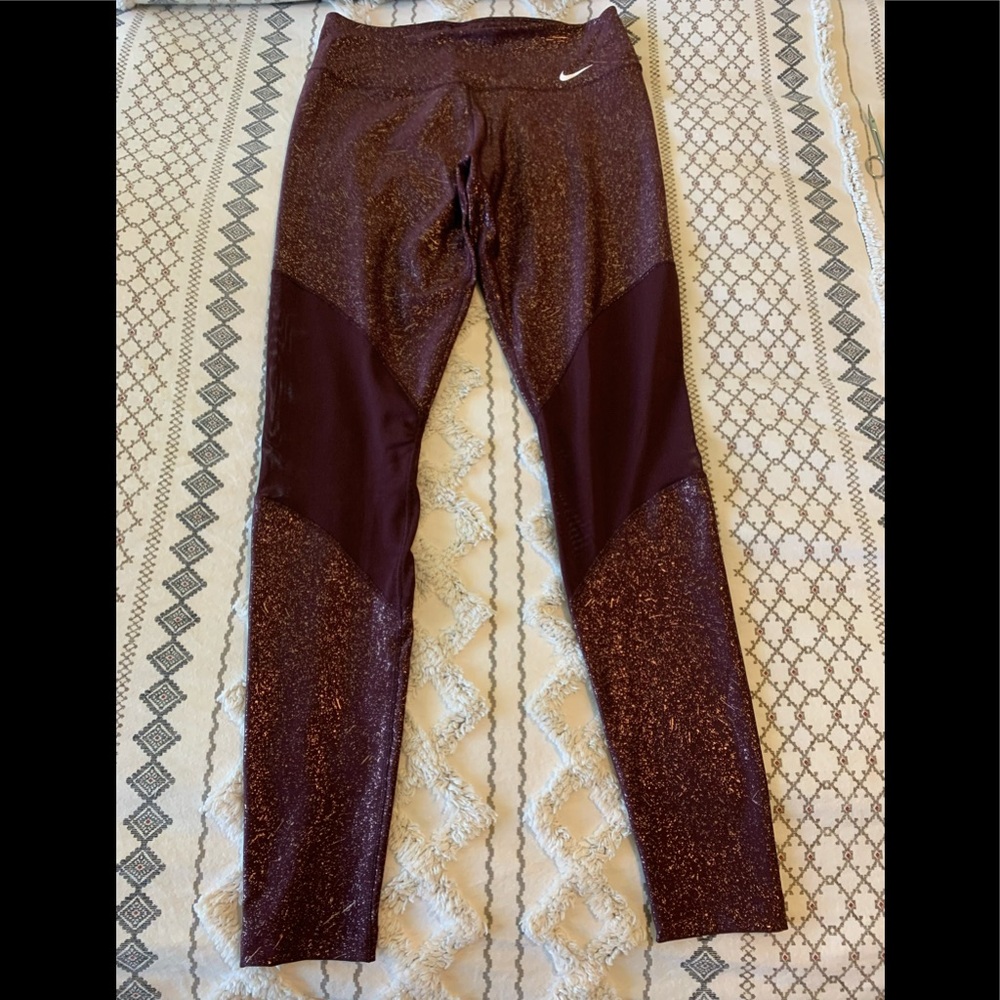 Nike Womens size small dri fit leggings